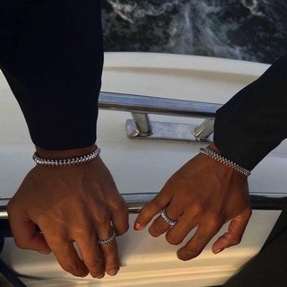 Логотип @remiralc - 𝐑𝐞𝐌𝐢𝐫𝐚𝐋💌