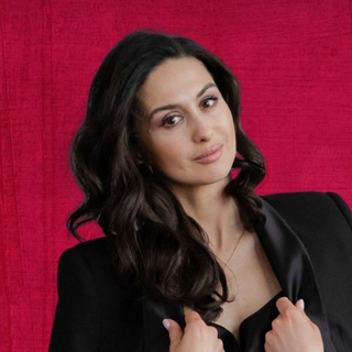 Логотип @renatamedium - Психология нового времени • Рената