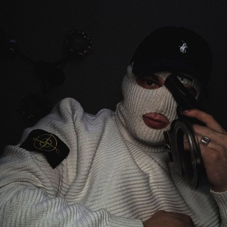 Логотип @renatbauer - Ренат Бауэр