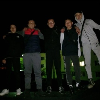 Логотип @renatik_feex - ḾØTÏVÆishβ0