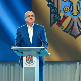 Логотип @renatousatyy - Renato Usatîi