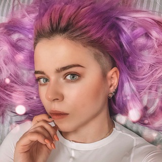 Логотип @rennycos - Ренни @rennycos