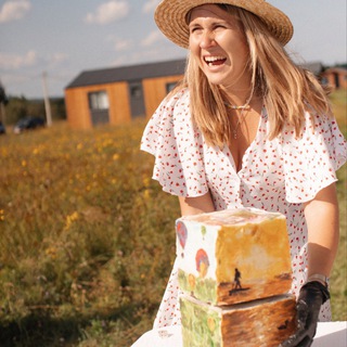 Логотип @rent_chernovaira - RENT_chernovaira