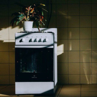 Логотип @rentflat - Скорее в Москву!