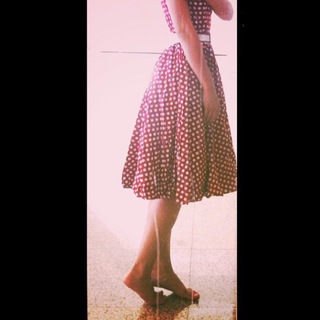 Логотип @reviewsreview - Грибные чумы