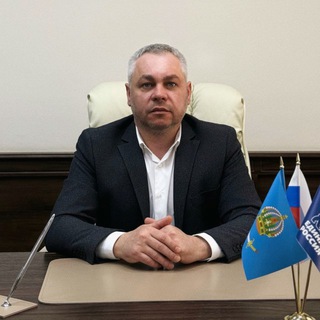 Логотип @revintrmo - Иван Ревин