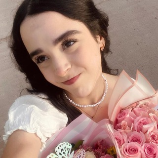 Логотип @reynaast - Reynita