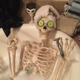 Логотип @rezikaseddi - 2 ème année médecine/ affichage et infos