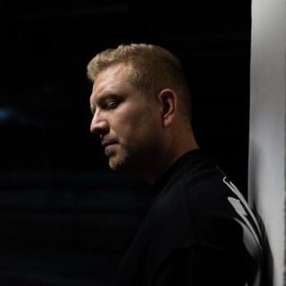 Логотип @rezoneofficial - Rezone