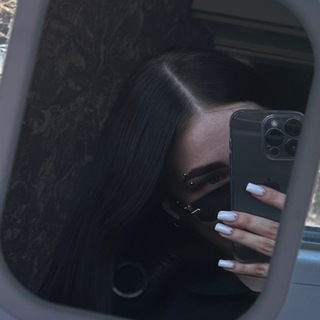 Логотип @richhmn - 𝙮 𝙮𝙤 𝙡𝙖 𝙨𝙞𝙜𝙤 𝙚𝙣𝙖𝙢𝙤𝙧𝙖𝙣𝙙𝙤.