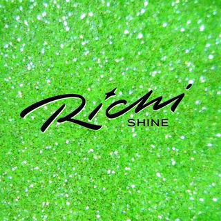 Логотип @richistore - RICHI - любимый бренд одежды 💚