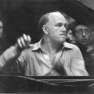 Логотип @richtertower - Башня Рихтера