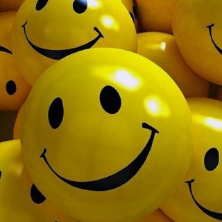 Логотип @ridereeaforismi - Ridere e amare fa bene