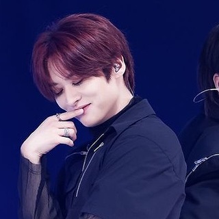 Логотип @rinasekkei - ⟡˖° 𝘴𝘦𝘬𝘬𝘦𝘪 °˖⟡