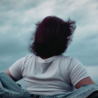 Логотип @riri_dark_star - Riri Darkstar.