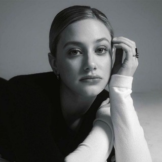 Логотип @rivercrash_chat - 𝗿𝗶𝘃𝗲𝗿𝗰𝗿𝗮𝘀𝗵_𝗰𝗵𝗮𝘁