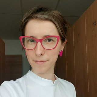 Логотип @ro_natalie - Сама себе гинеколог