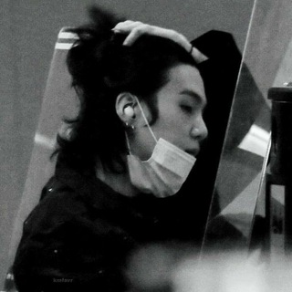 Логотип @roarquopi - Элитный романТик.