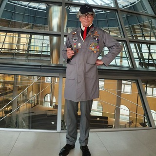 Логотип @robertmatuschewski - Matuschewski Original