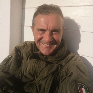 Логотип @robertonuzzocanale - Roberto Nuzzo 🇮🇹👮‍♂️