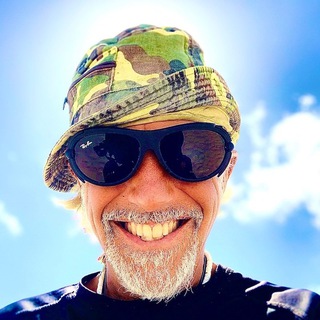 Логотип @robingooditalia - Marketing Online per Imprenditori Indipendenti - Robin Good Italia