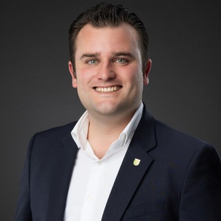 Логотип @robinspiri - RobinSpiri