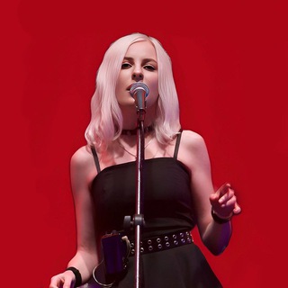 Логотип @rockkareva_govorit - София говорит