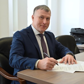 Логотип @roman_kuchin - Роман Кучин/Ректор Югорского государственного университета