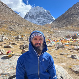 Логотип @roman_nareico - Роман Нарейко