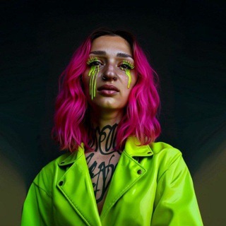 Логотип @romanova_graphic - AI creator