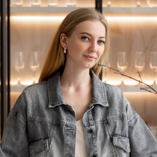 Логотип @romanovaprof - Анастасия Романова - Маркетинг и Маркетплейсы