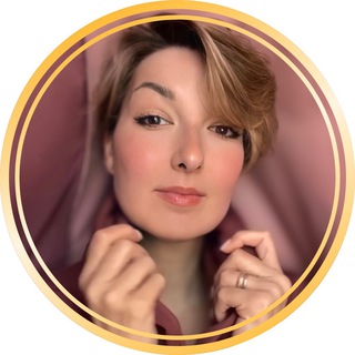 Логотип @romanovareels - Romanova REELS | CapCut, Телеграм, Нейросети