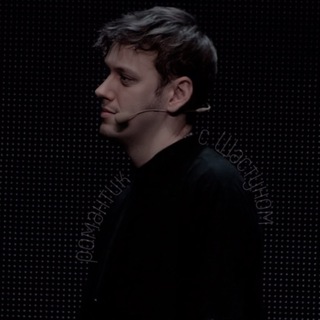 Логотип @romantiksshastoon - романтик с шастуном