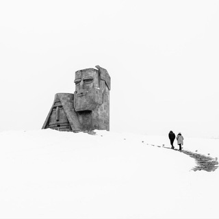 Логотип @romarymari - Romary