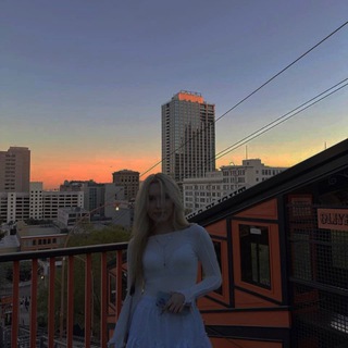 Логотип @romwet - РОМАШКА