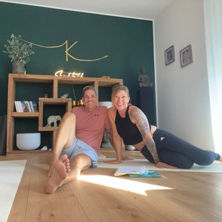 Логотип @rootastronauten - ROOTAstronauten