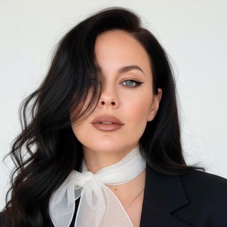 Логотип @rosakofanova - Роза Кофанова, Английские пособия