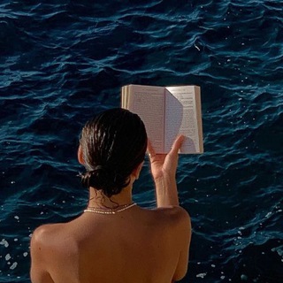 Логотип @roseeeye - roseeeye