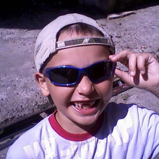 Логотип @ross_vadas - Ross Vadas