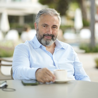 Логотип @rostcapitala - Алекс про инвестиции в недвижимость