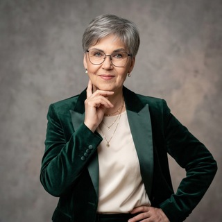 Логотип @roza_zinkina - Роза Зинкина Твои изменения в твоем мышлении Коучинг, психология, нумерология