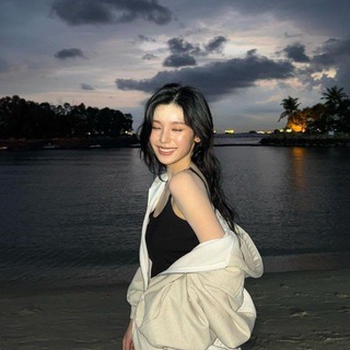 Логотип @rozics - `🥛розикс🍓`