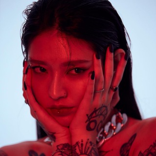 Логотип @rtrtrtrtrtrp - ASIAN SQUEAL