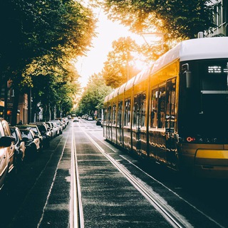 Логотип @ru_berlin - Ich bin ein Berliner