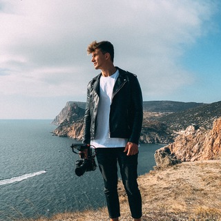 Логотип @ru_visions - Ru.Visions