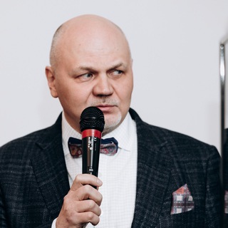 Логотип @rubenmarkaryan - Рубен Маркарьян