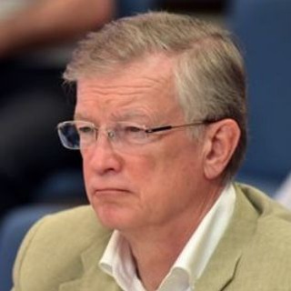 Логотип @rubezhizarubezh - Рубеж и Zа Рубеж