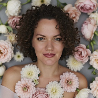 Логотип @ruchanalife - Личный бренд с Рушанией