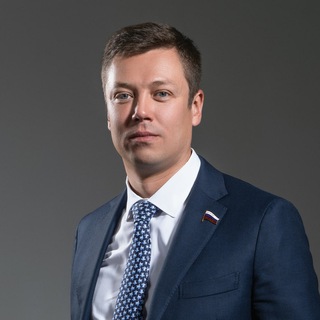 Логотип @runikggr - Никита Румянцев