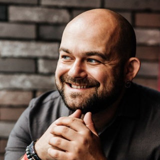 Логотип @rurikfilm - Видеооператор. #запискиоператора видеограф Rurikfilm